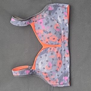 Lululemon Ta Ta Tamer Bra with Pads